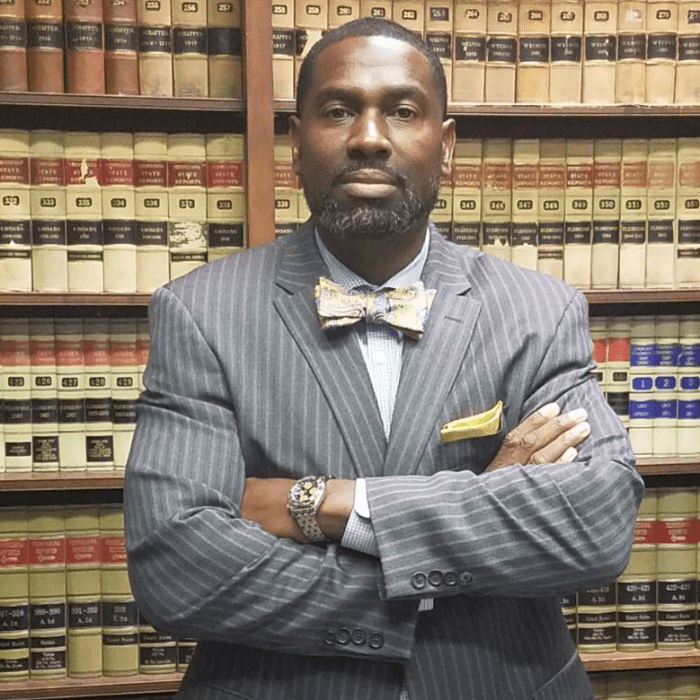 Real estate attorney clarksville tn