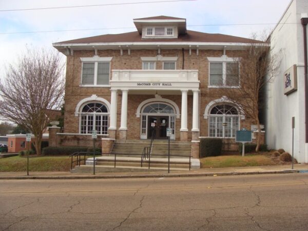 Attorneys in mccomb ms